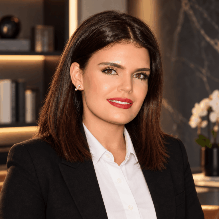 كلود صليبيا، مدربة السيناريو السينمائي في أكاديمية مورال
